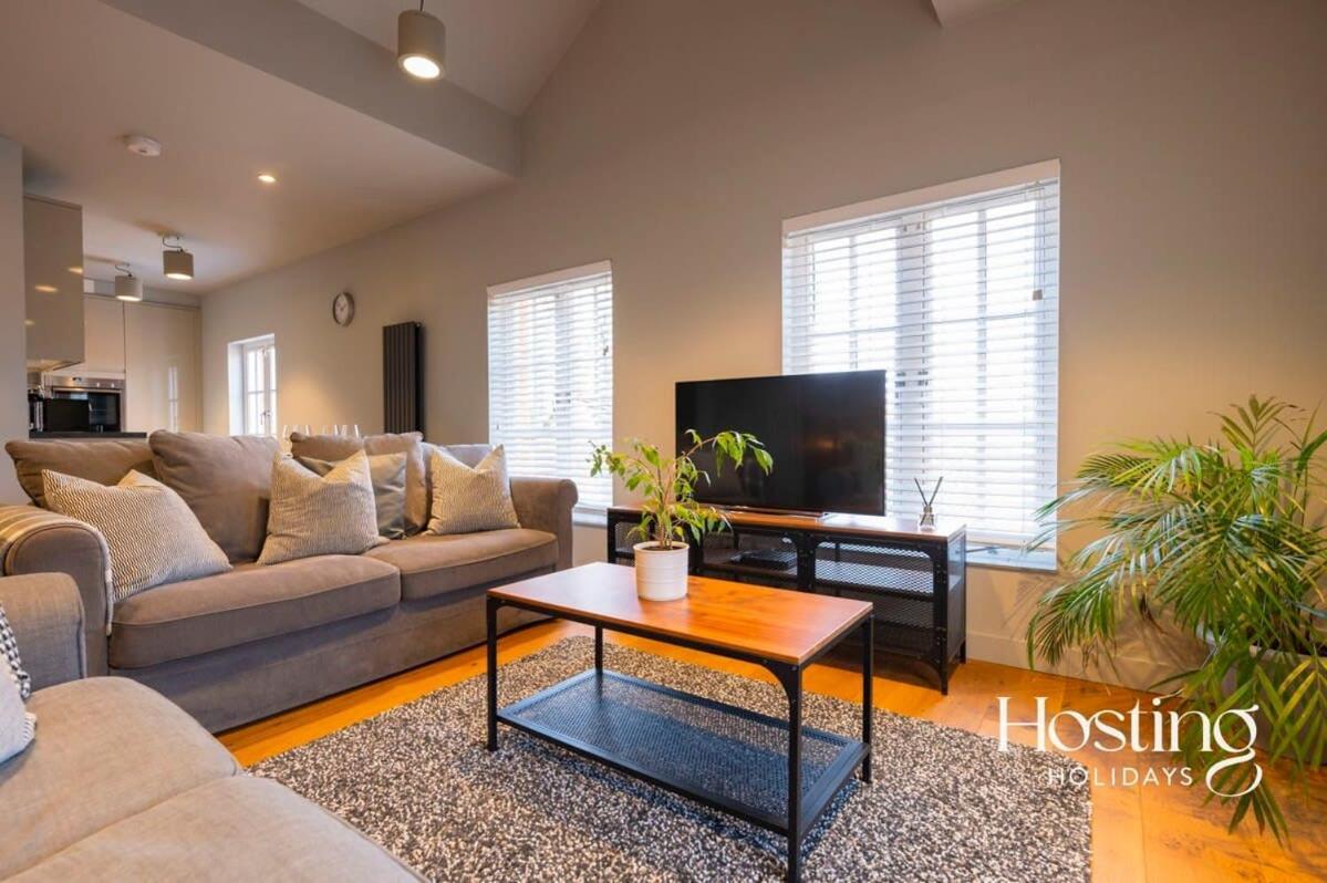 Stylish Luxury Apartment In The Centre Of Henley Eksteriør bilde
